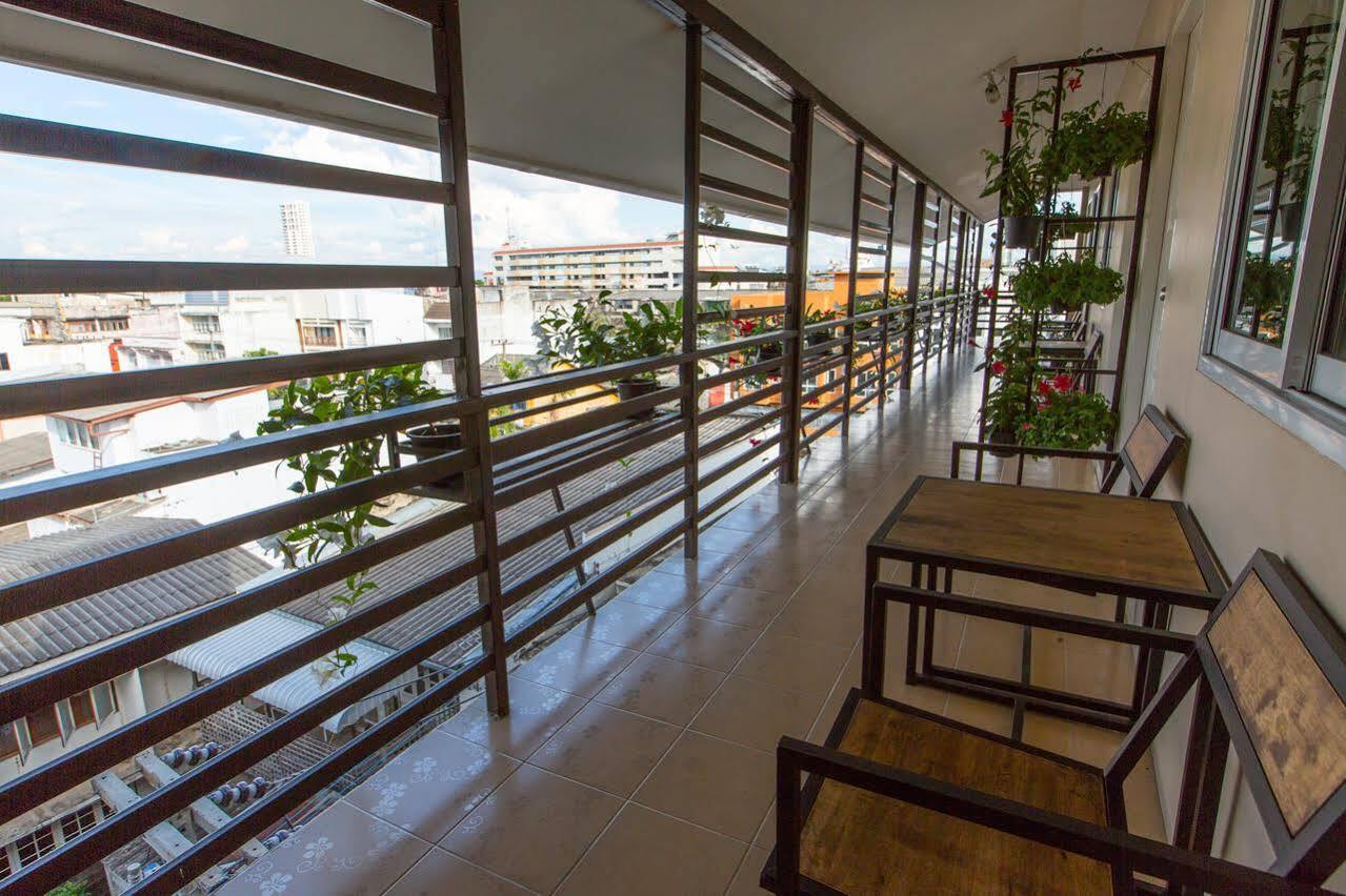 Chiang Mai Waroros Boutique Hotel Eksteriør bilde
